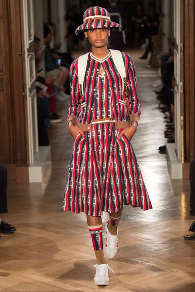 Look 23